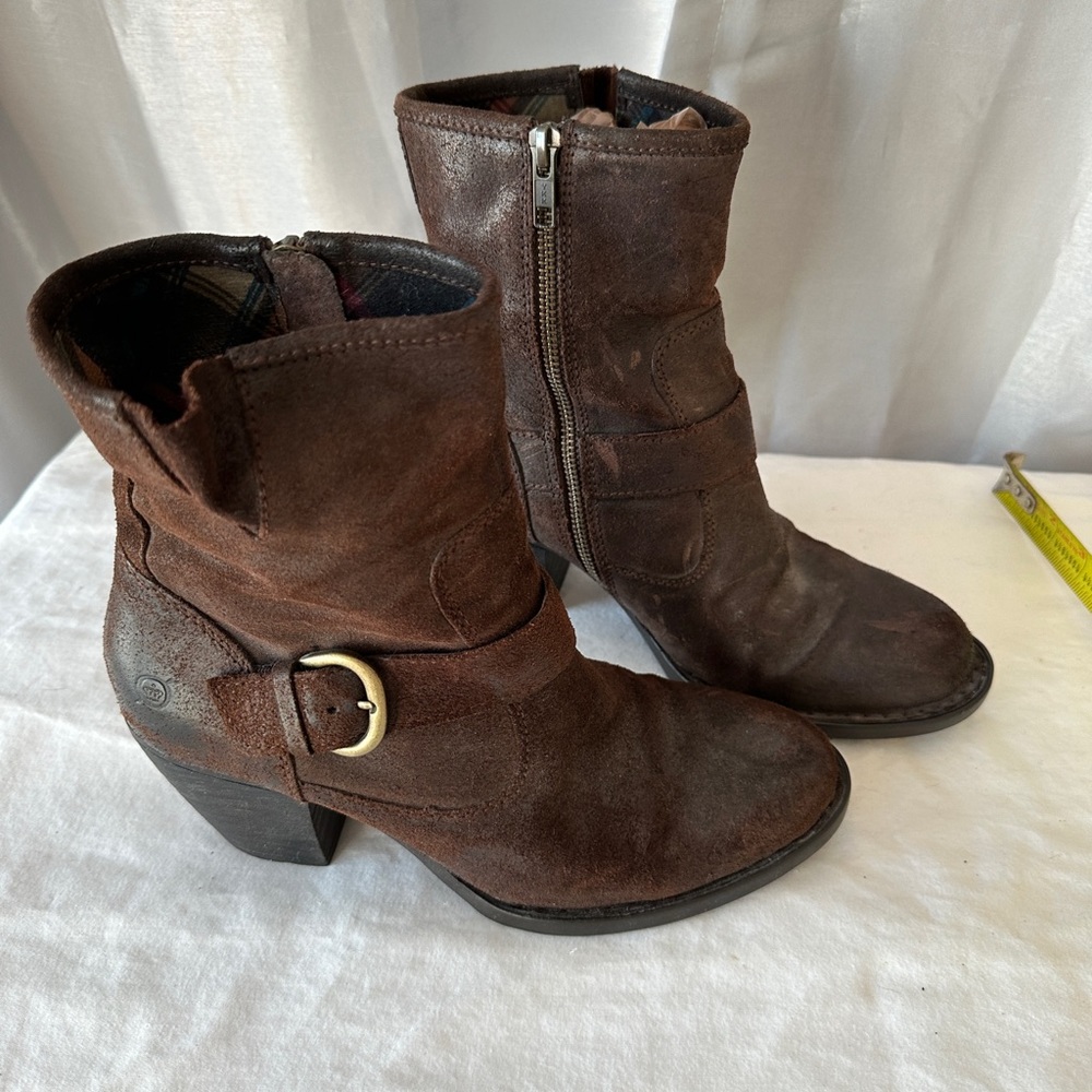 BORN Nubuck Ankle Boots Very Comfortable
